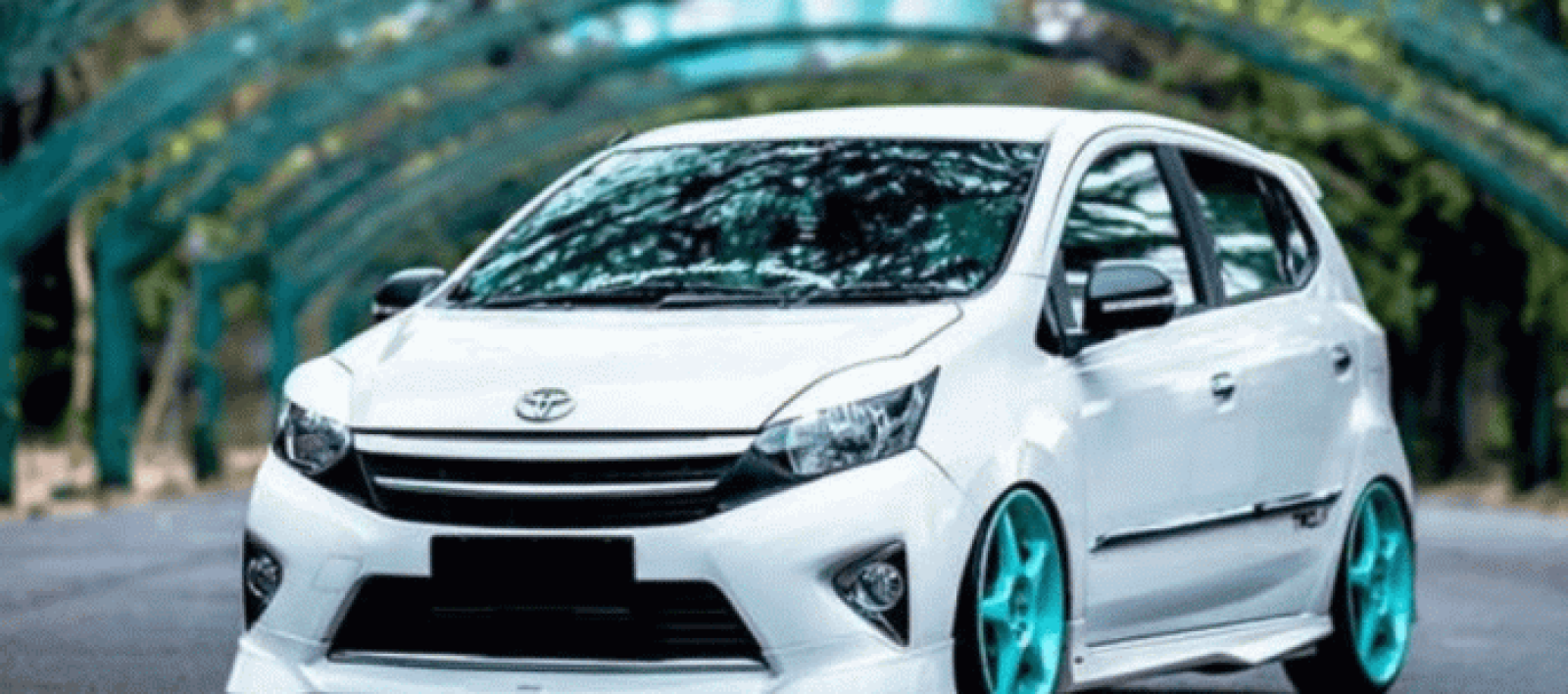 Modifikasi Mobil Budget vs. Premium: Mana yang Lebih Worth It?