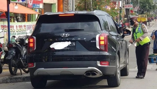 Modifikasi Kendaraan: Apakah Bisa Ditilang Polisi?